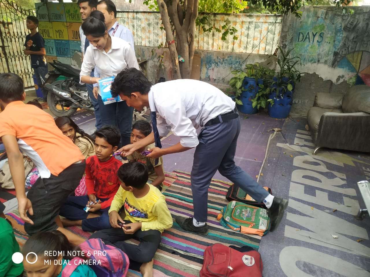 INMANTECians chose to spread smiles at Sarv Hitay NGO