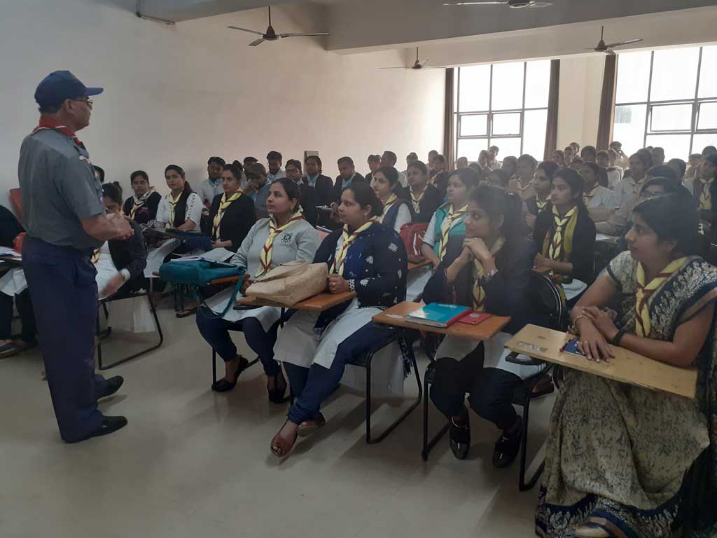 HDFC Pool Campus Drive